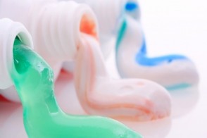 Toxic Teeth: Best Toothpaste Brands