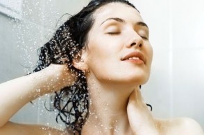 Is the No Shampoo Trend a Healthy One?