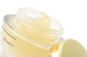 Differences in Skin Creams: $20 vs. $200