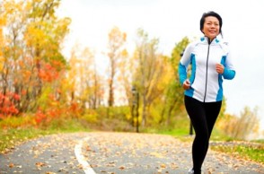 Should You Run in Middle Age? Or Is Walking Better?